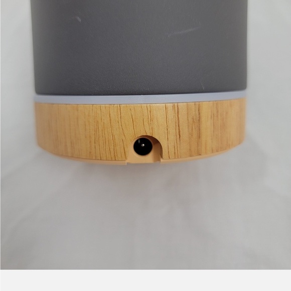 NWT Young Living essential oils Ember Diffuser - Picture 9 of 13